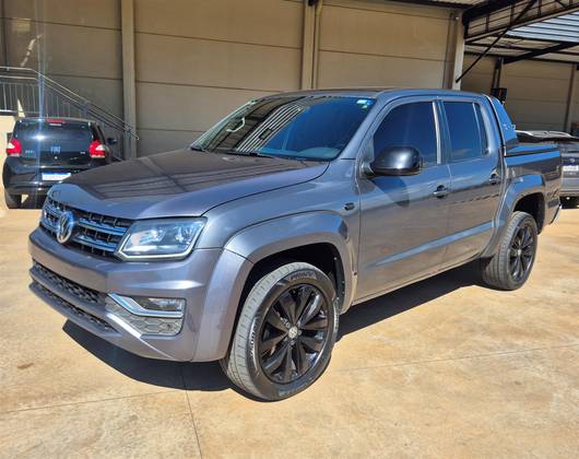 VOLKSWAGEN AMAROK 3.0 V6 TDI DIESEL HIGHLINE CD 4MOTION AUTOMÁTICO VOLKSWAGEN AMAROK 3.0 V6 TDI DIESEL HIGHLINE CD 4MOTION AUTOMÁTICO